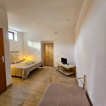 Lapalmas - In Centro A Сasa de vacaciones